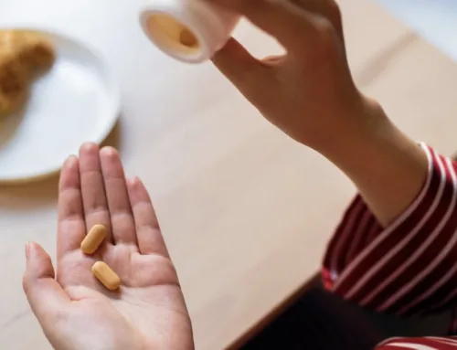 Foods You Should NEVER Eat with Certain Medications (And What’s Safe)